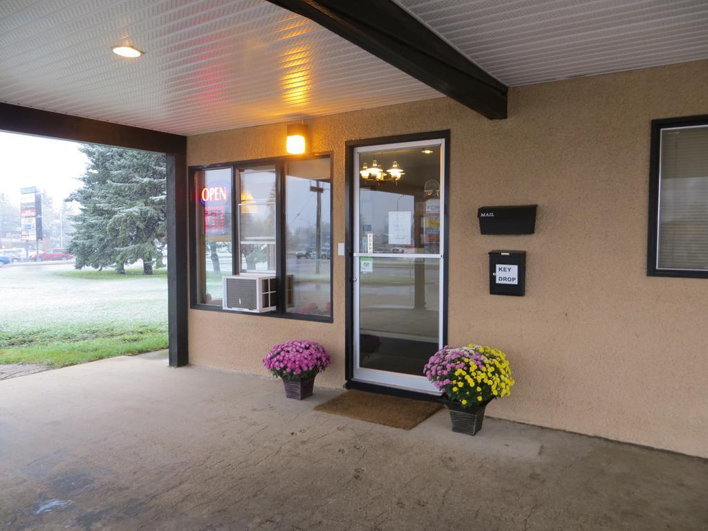 Siesta Motel Olds 外观 照片
